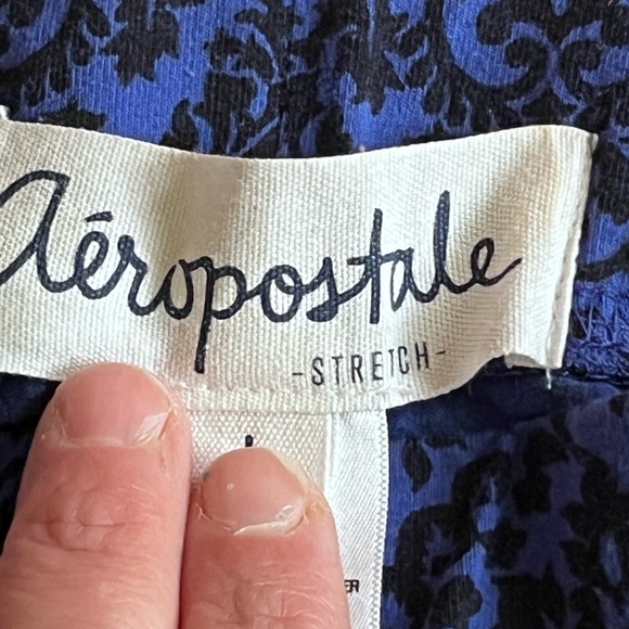 Aeropostale blue and black, damask leggings, size large like new - Picture 4 of 6